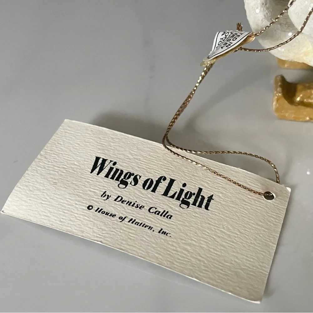 House Of Hatten wings light